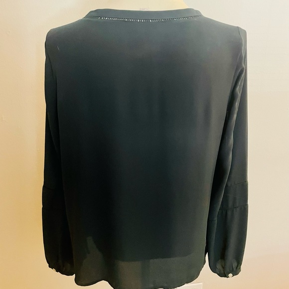 Green Blouse by LOFT - Picture 5 of 8